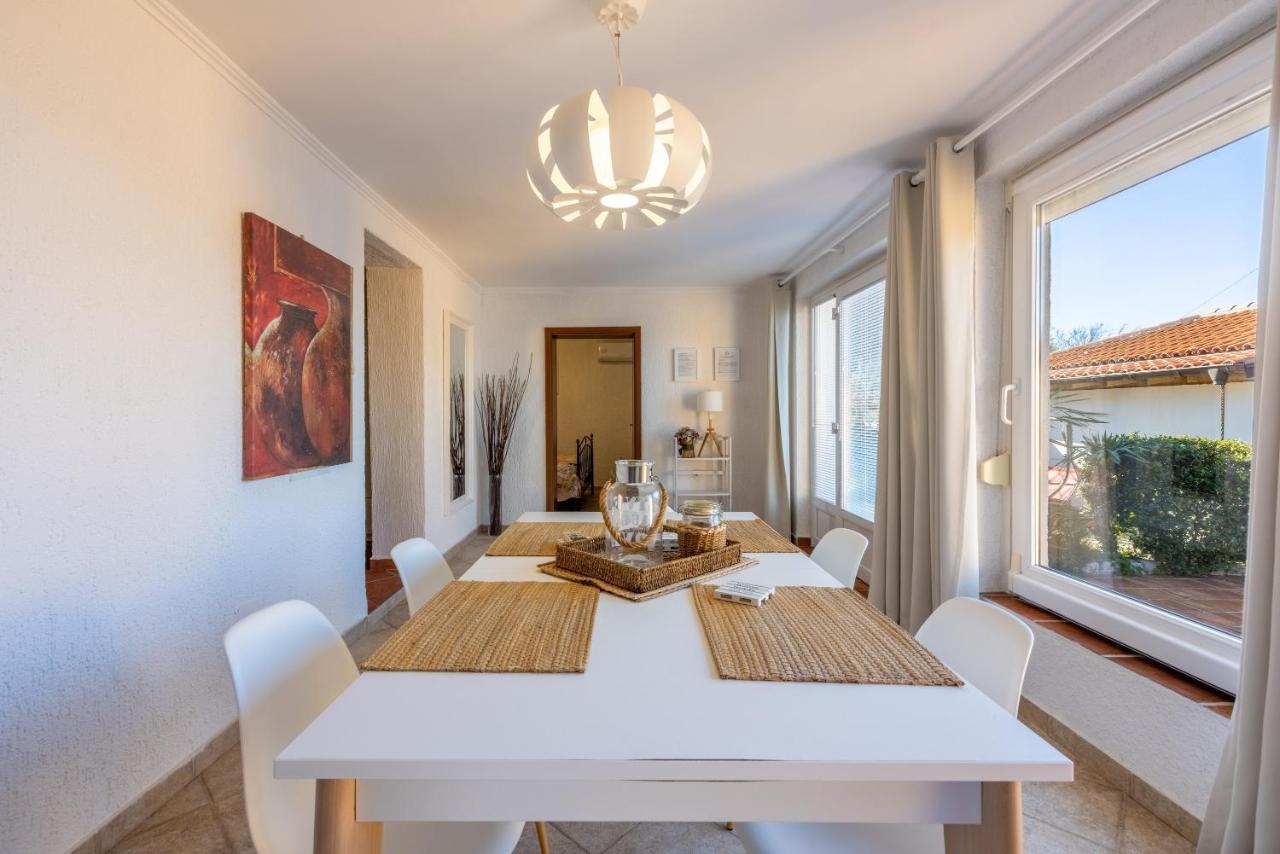 Apartments Villa Dora Kraljevica Kültér fotó