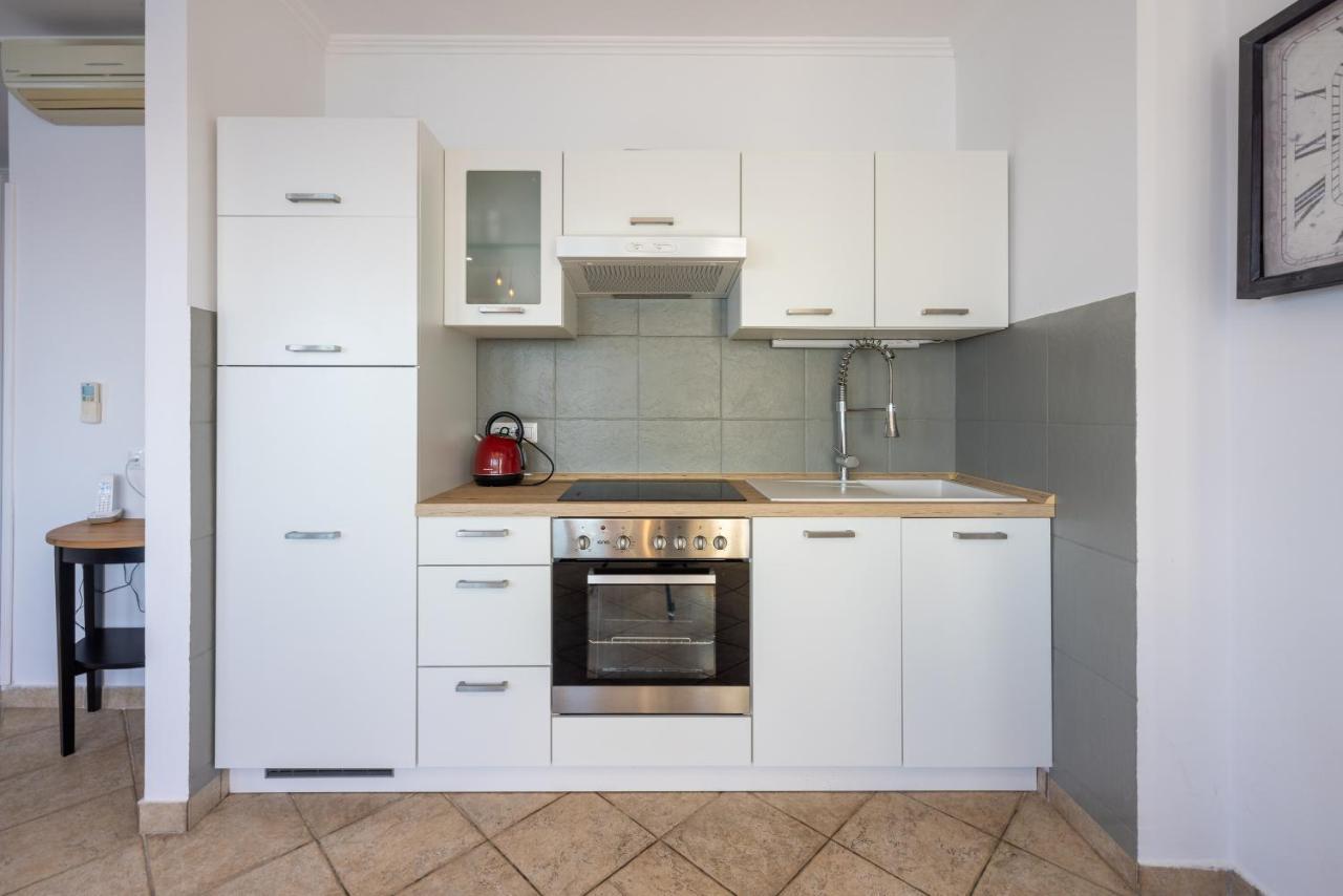 Apartments Villa Dora Kraljevica Kültér fotó